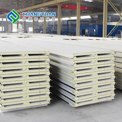 Qualität  Polyurethane Insulated Roof Panels Perfect Combination Of Strength And Insulation usine