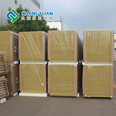 200mm PU-Sandwichwand-Platte mit Stahlplatten und Polyurethan-Isolierungs-Kern
