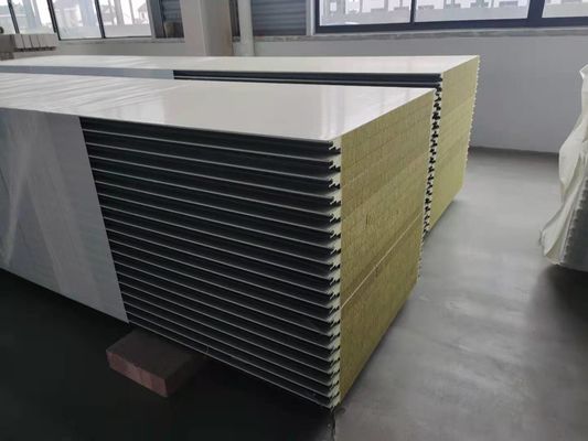 Anti-Korrosions-PU-Sandwich-Wandplatte 50/75/100/150/200mm Dicke verschiedene Optionen