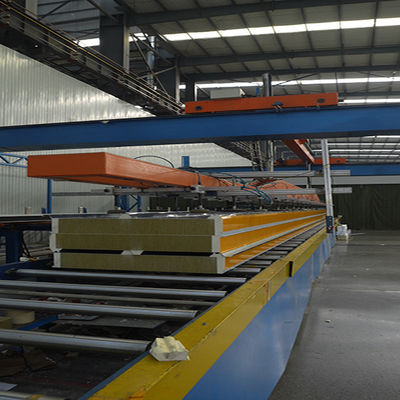 Feuchtigkeitsdicht Vier-Röhren-Low-Maintenance-Metallplatte Schalldicht Wärmedicht Vorhangwand-Design