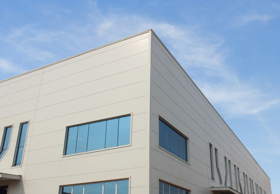 Hochfeste PU-Sandwichplatte mit Luftdichtheit/Wasserdichtheit und Wärmedämmung für Dach und Bau