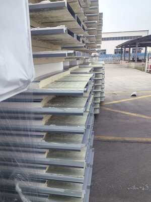 Feuer- und wasserdichtes Sandwichpaneel für Reinräume mit anpassbarer Dicke für Umgebungen mit hoher Sauberkeit