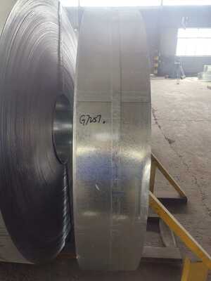 Hot Dip Galvanized Metal Building Purlin mit C/Z-Form für eine dauerhafte Strukturunterstützung in Stahltyp 195/235/355