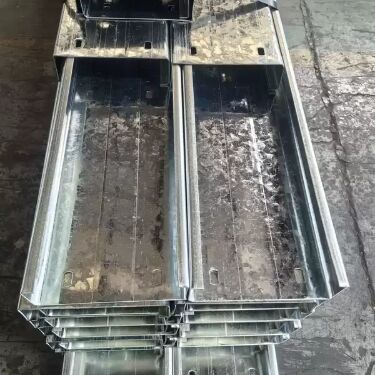 C-förmiges Stahlpurlin Stahl GI Stahl Metallgebäude Purlin Z Stahlprofil C Stahlprofil