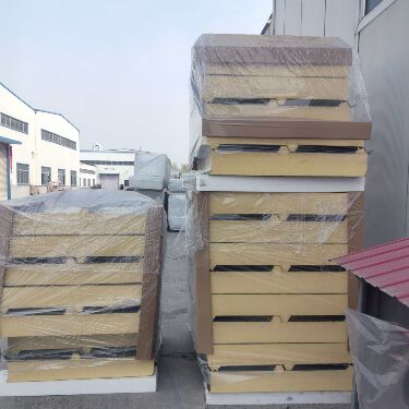 Isolierte Polyurethanplatten PU-isolierte Platte Platte Sandwich PU-Sandwich PU-Platte dekorative PU-Sandwich-Platte